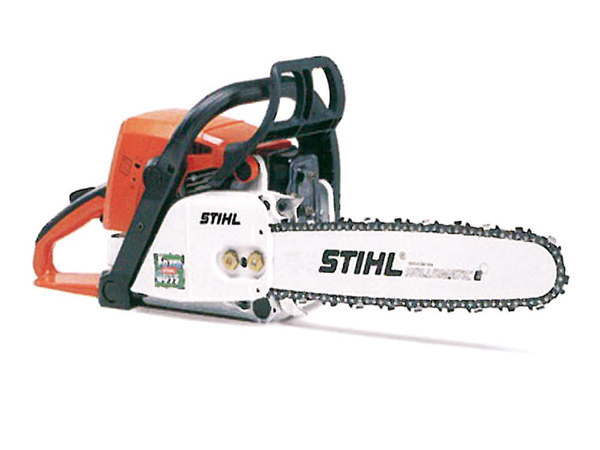 機(jī)動(dòng)鏈鋸